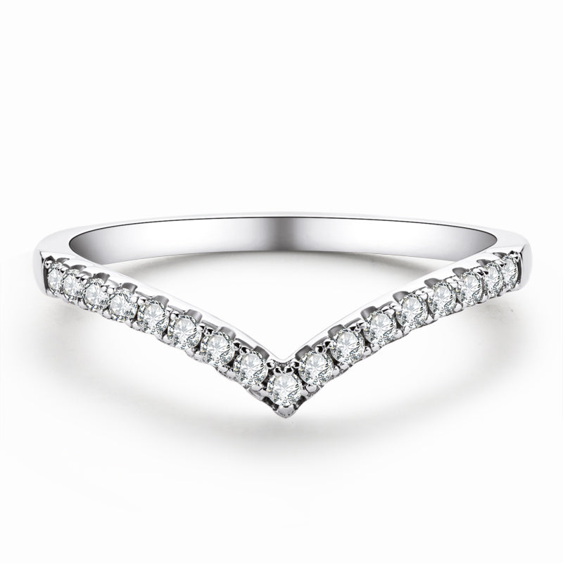 925 Sterling Silver V-Shape Round Cut CZ Ring 4