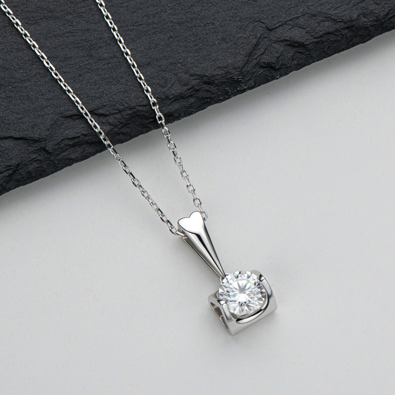 925 Sterling Silver Classic Brilliant Round CZ Pendant Necklace 7