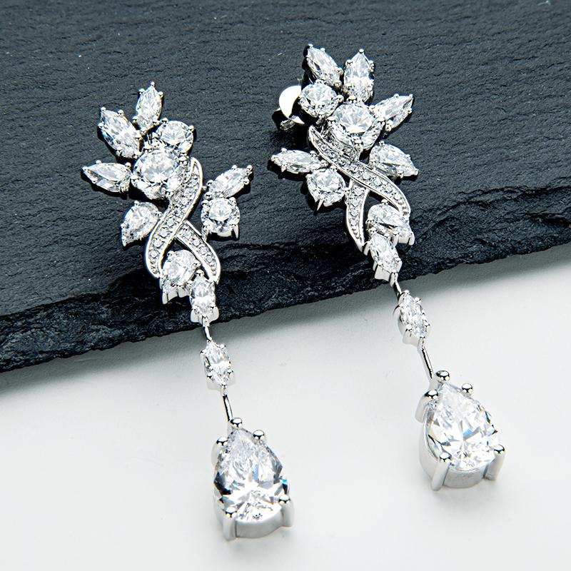 925 Sterling Silver Pear Shaped Cubic Zirconia White Created Diamond Drop Earrings 2