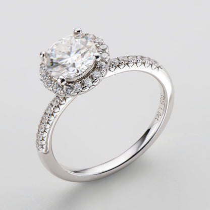 925 Sterling Silver  Classic Round Cut CZ Halo Ring 6