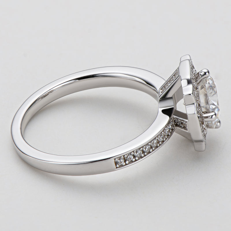 925 Sterling Silver  Classic Round Cut CZ Halo Ring 9