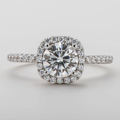 925 Sterling Silver Classic Round Cut CZ Halo Ring 1