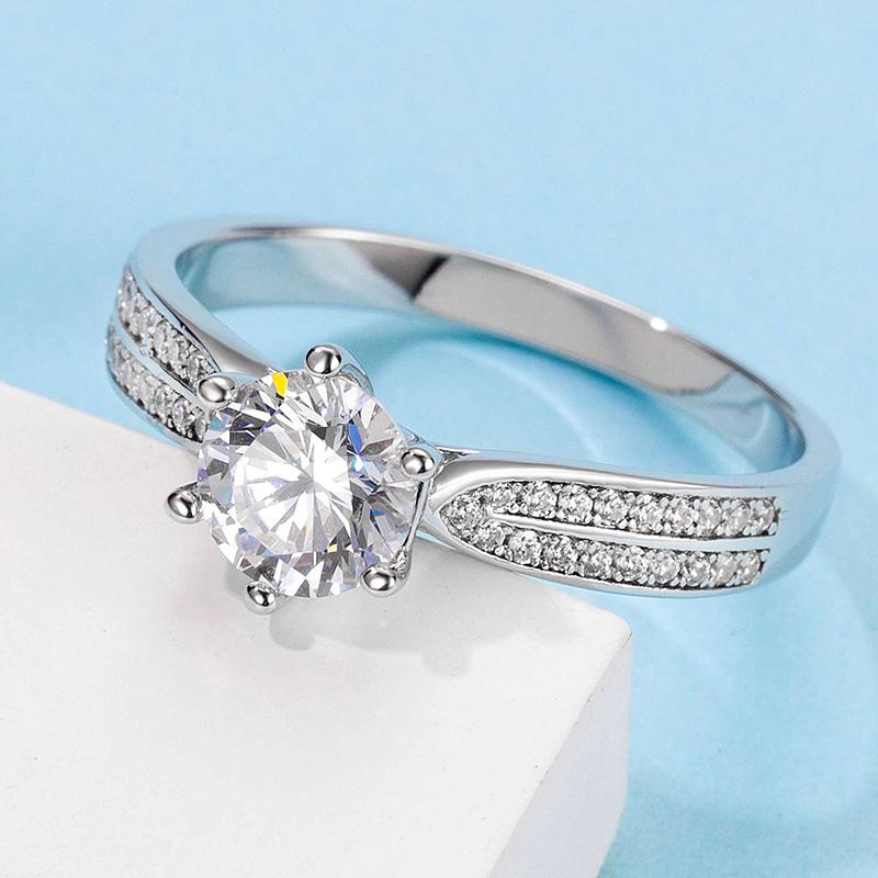 925 Sterling Silver Classic Six Prong Round Cut CZ  Ring 4