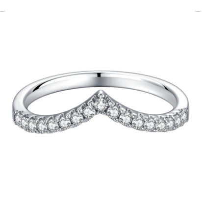 925 Sterling Silver V-Shape Round Cut CZ Ring 3