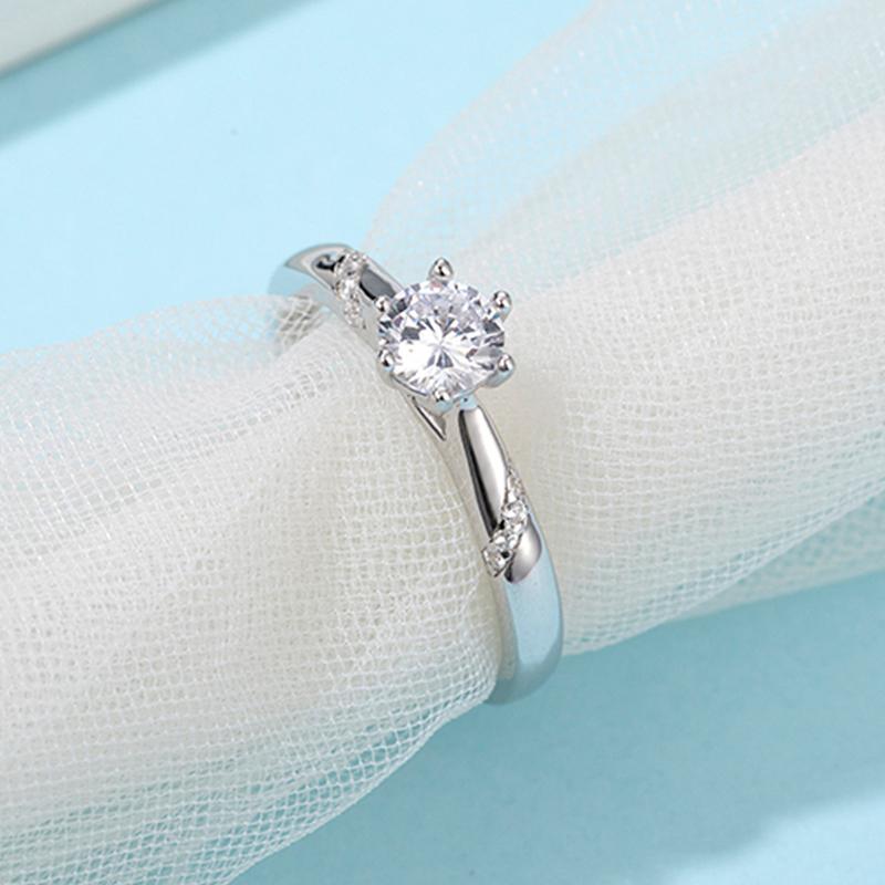 925 Sterling Silver Round Cut CZ Ring 5