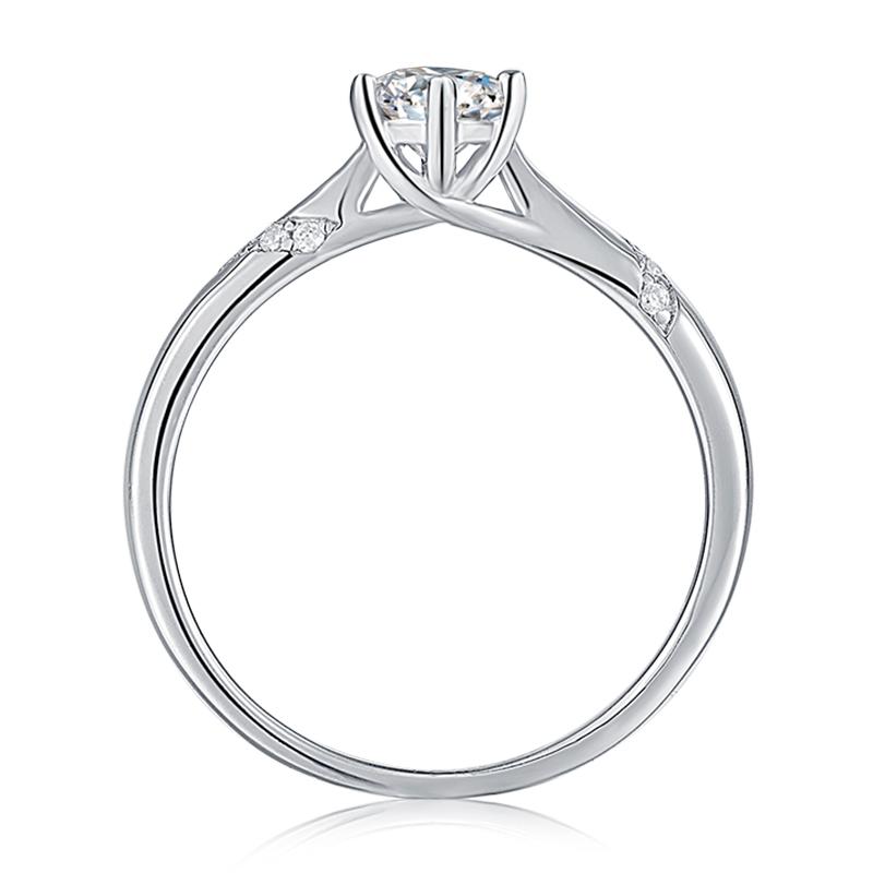 925 Sterling Silver Round Cut CZ Ring 6