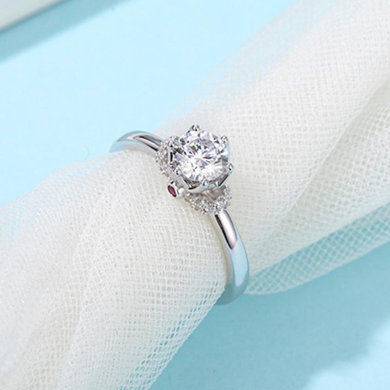 925 Sterling Silver Round Cut CZ Ring 6