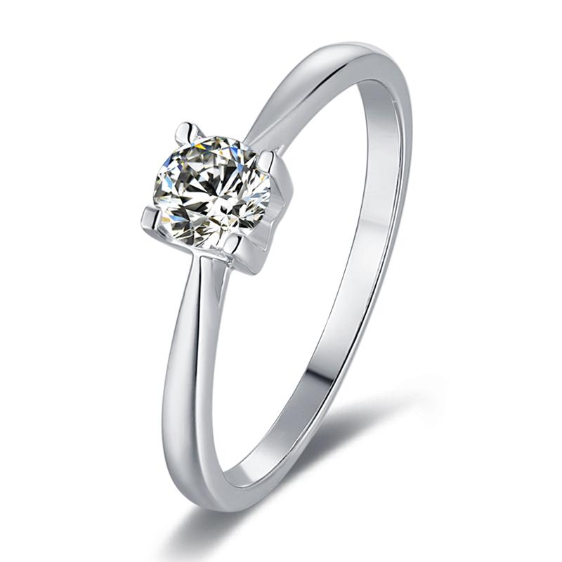 925 Sterling Silver Round Cut CZ Solitaire Ring 1