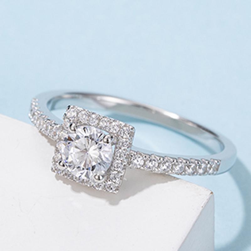 925 Sterling Silver  Classic Round Cut CZ Halo Ring 4