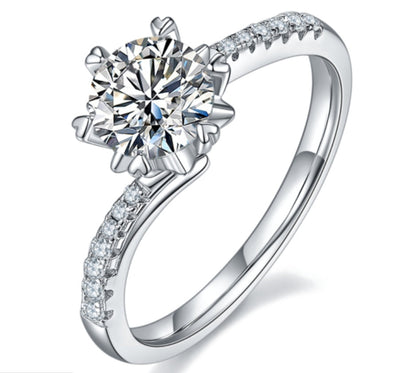 925 Sterling Silver Classic Round Cut CZ Twisted Ring 2