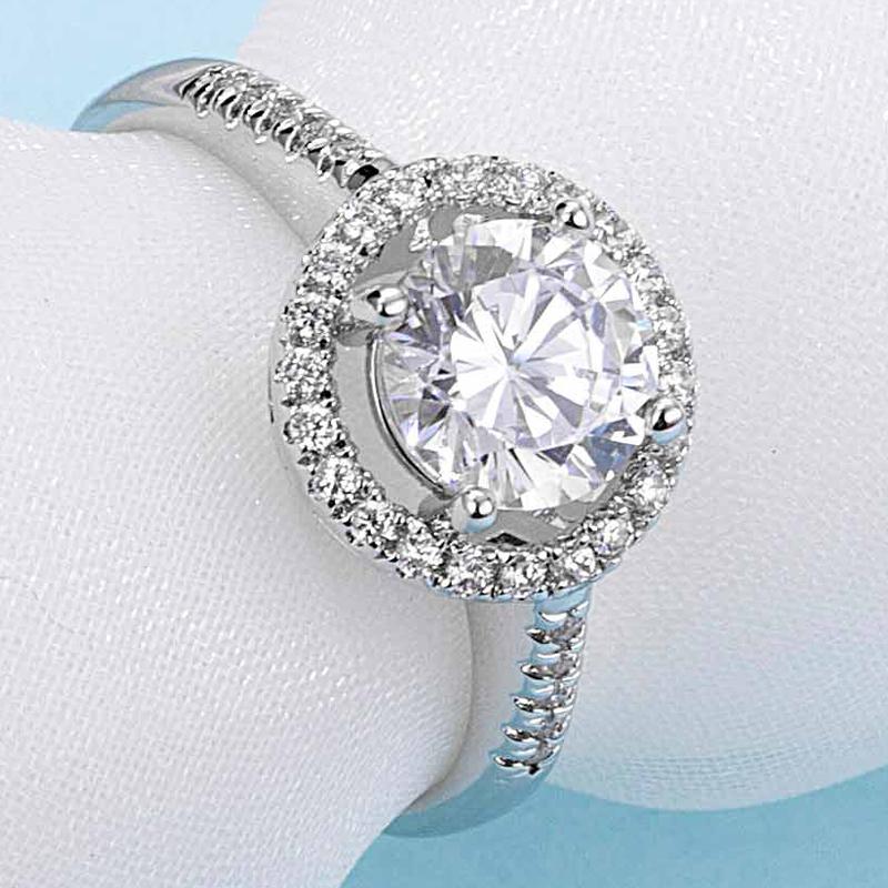 925 Sterling Silver  Classic Round Cut CZ Halo Ring 6