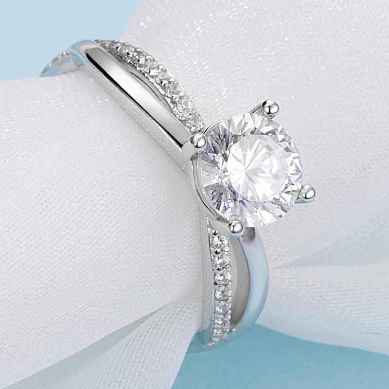 925 Sterling Silver Classic Round Cut CZ Diamond Twist Shank Ring 6