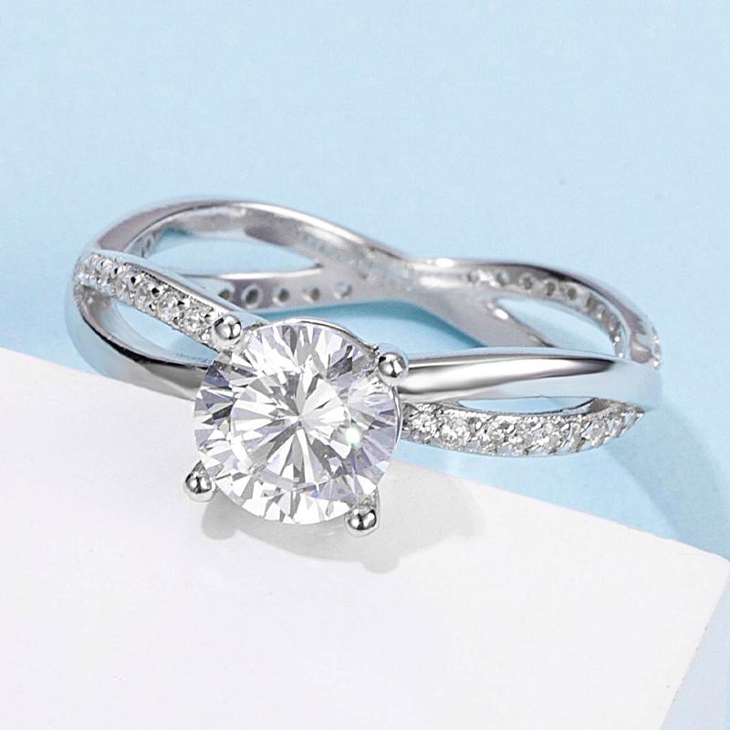 925 Sterling Silver Classic Round Cut CZ Diamond Twist Shank Ring 5