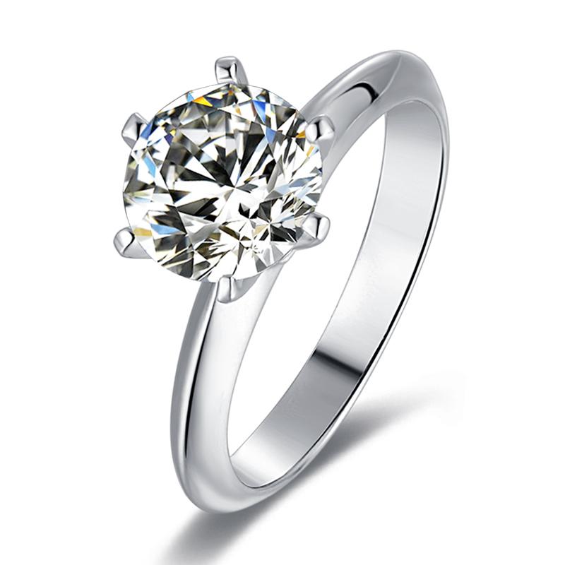 925 Sterling Silver Classic Round Cut CZ Solitaire Ring 1