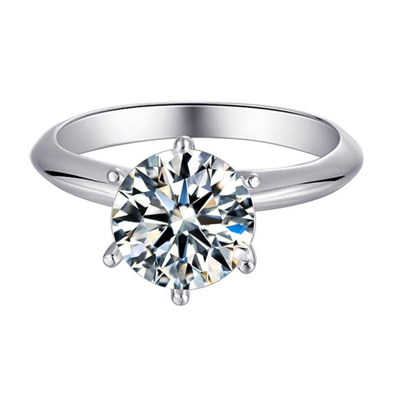 925 Sterling Silver Classic Round Cut CZ Solitaire Ring 1