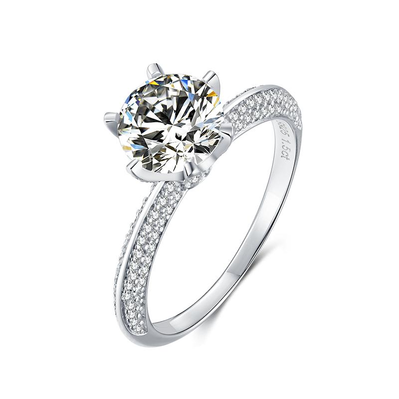 925 Sterling Silver Classic Round Cut CZ Ring 1