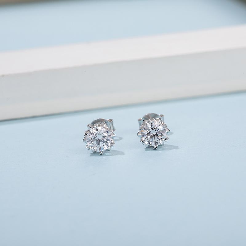 925 Sterling Silver Classic Round Cut Stud Earrings 6