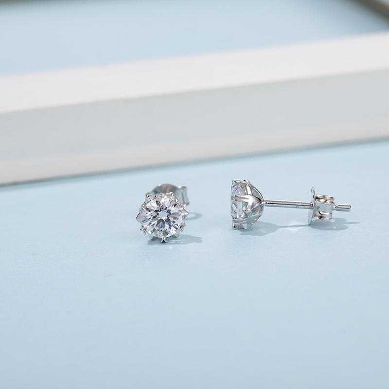 925 Sterling Silver Classic Round Cut Stud Earrings 4