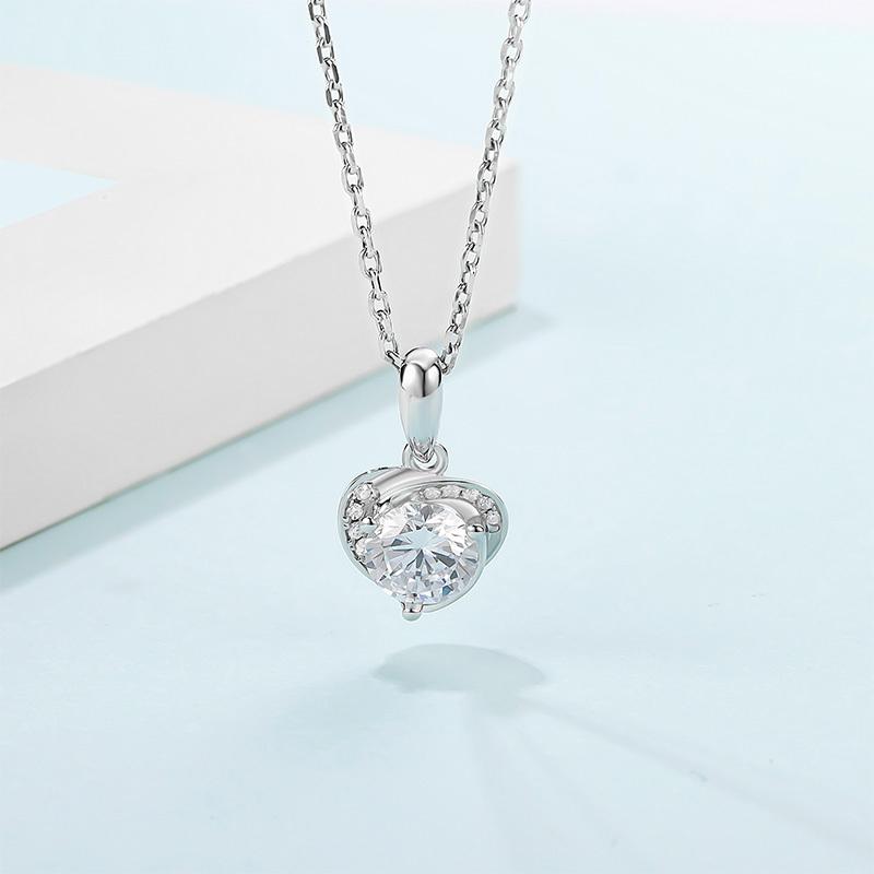 925 Sterling Silver Classic Brilliant Round CZ Heart-shaped Pendant Necklace 6