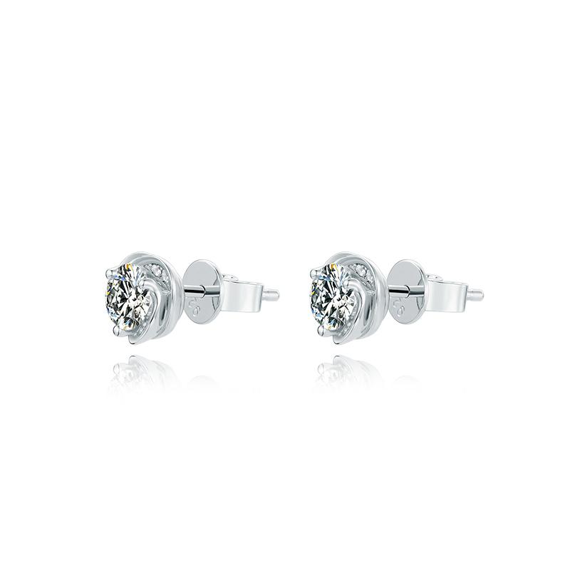 925 Sterling Silver Classic Round Cut Cubic Zirconia Heart-shaped Stud Earrings 2