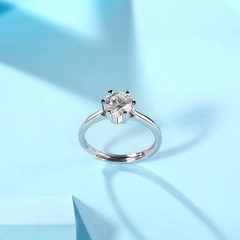 925 Sterling Silver Round Brilliant Cut CZ Solitaire Ring 4