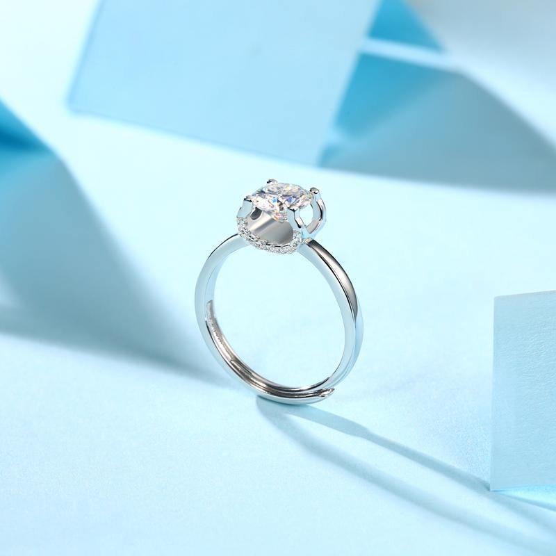 925 Sterling Silver Round Cut CZ Ring 4