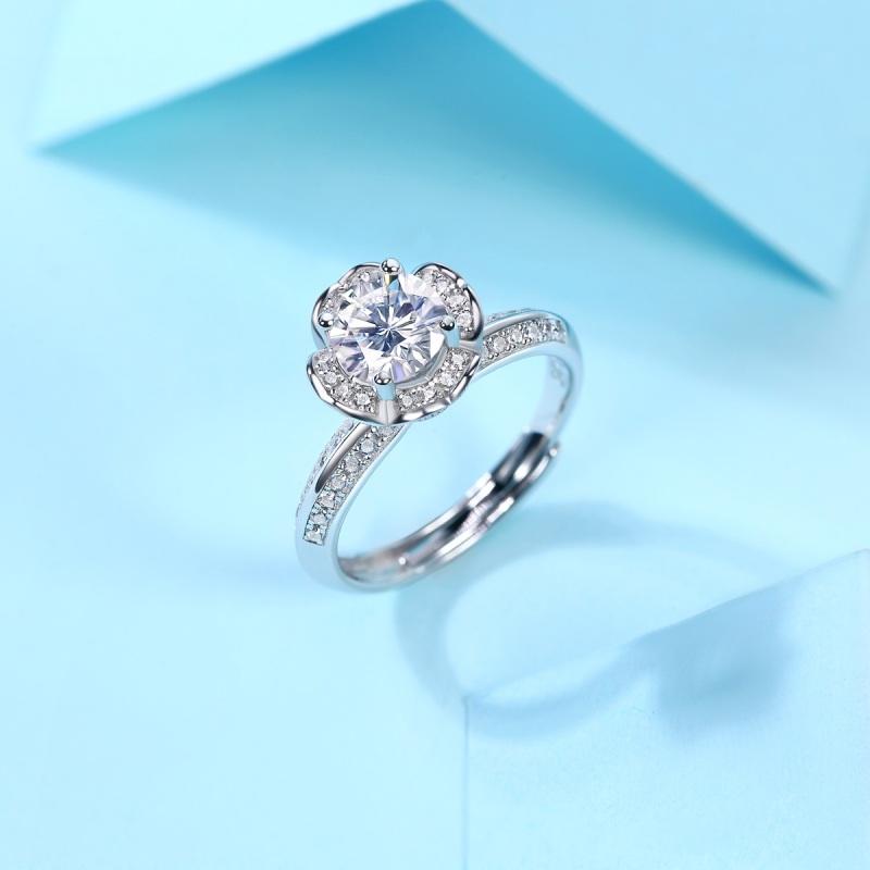 925 Sterling Silver Halo Round Brilliant Cut CZ Ring 4