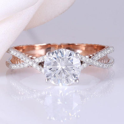 925 Sterling Silver Round Cut CZ Split Shank Ring 7