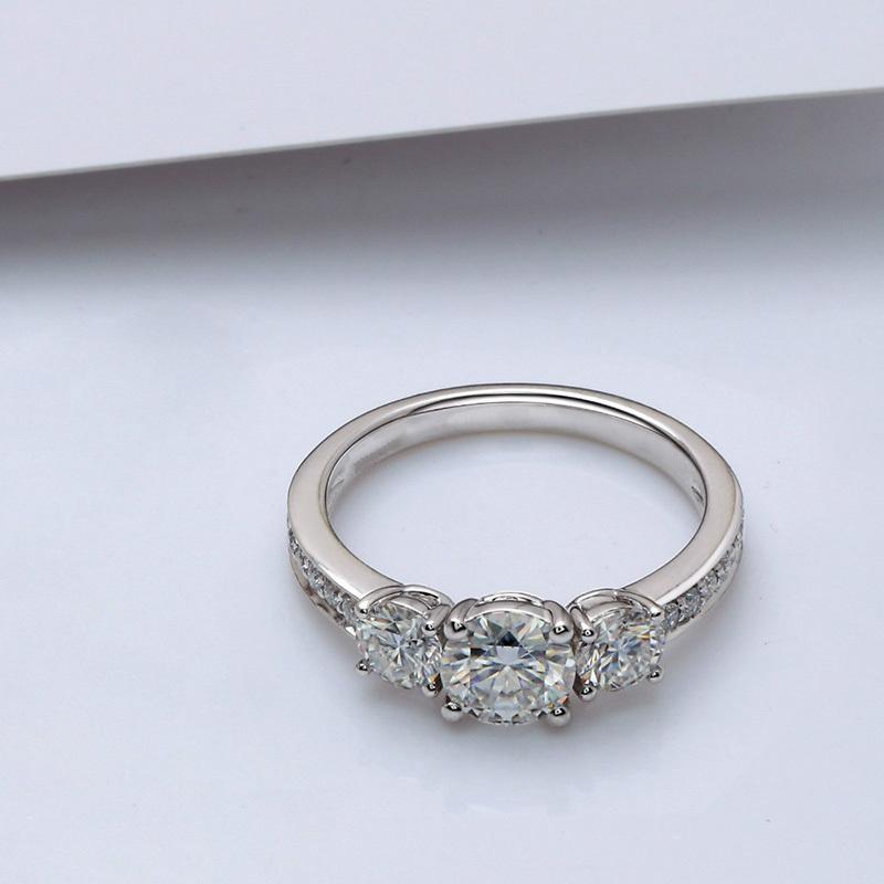 925 Sterling Silver Round Cut CZ Three Stone Ring 3