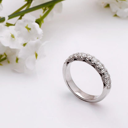 925 Sterling Silver Round Cut CZ Vintage Band Ring 5