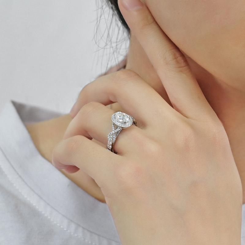 925 Sterling Silver CZ Oval Cut Twist Shank Ring 7