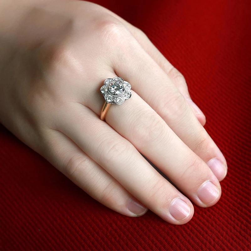 925 Sterling Silver Round Cut CZ Halo Ring 4