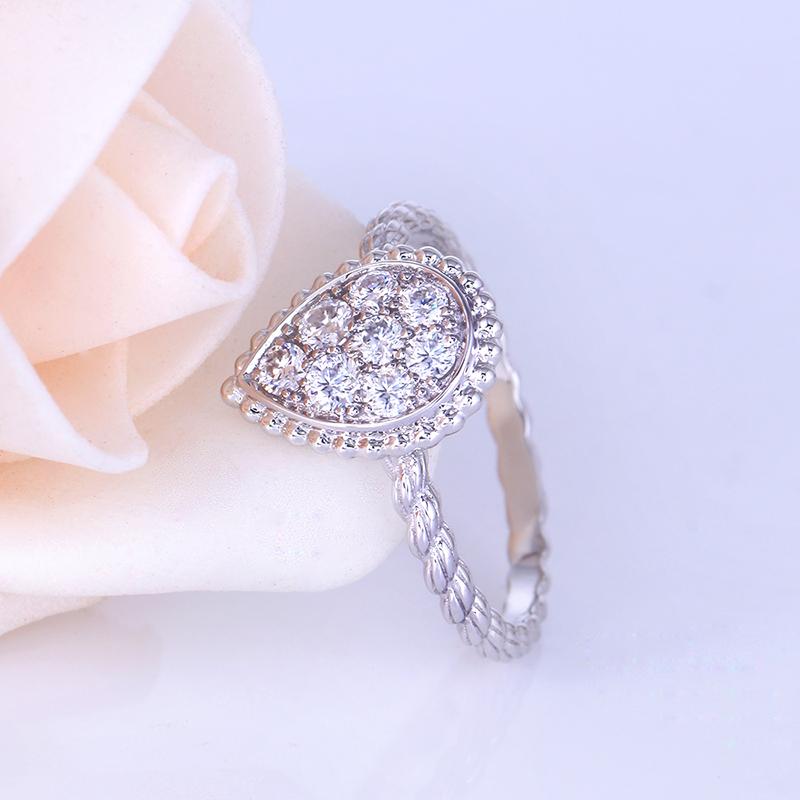 925 Sterling Silver Round Cut CZ Cluster Ring 5