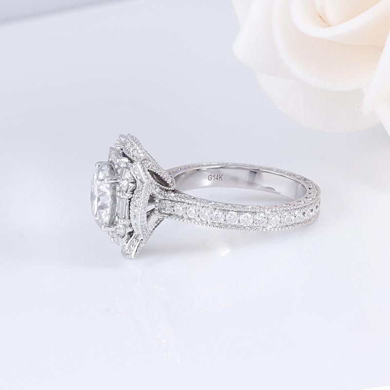 925 Sterling Silver 9mm Round Cut CZ Unique Ring 3