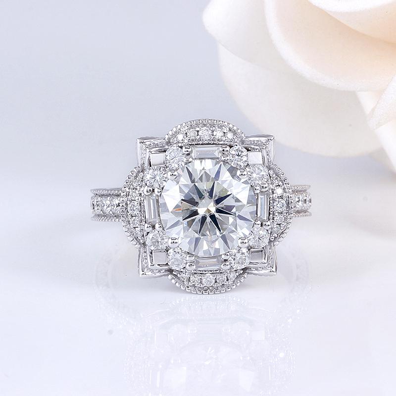 925 Sterling Silver 9mm Round Cut CZ Unique Ring 7