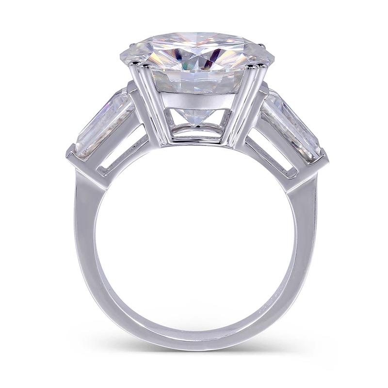 925 Sterling Silver Round Cut CZ Three Stone Ring 2