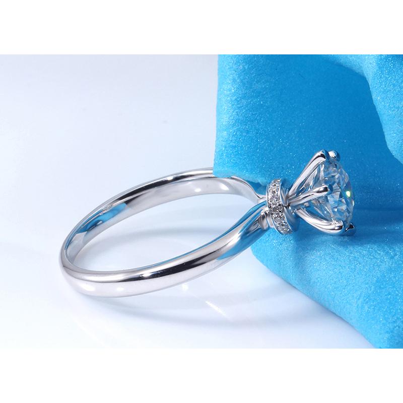 Sterling Silver Round Cut CZ Diamond Classic Ring 7