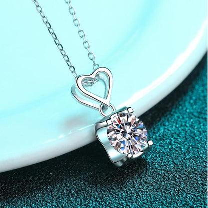 925 Sterling Silver Round Cut CZ Heart Pendant Necklace 4