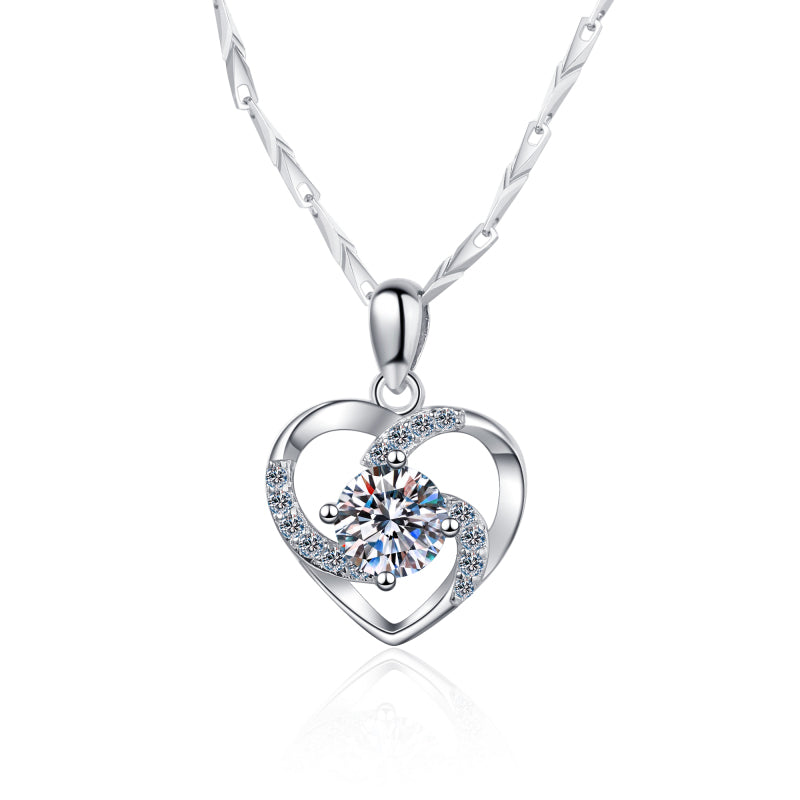 925 Sterling Silver Round Cut CZ Heart Pendant Necklace 1