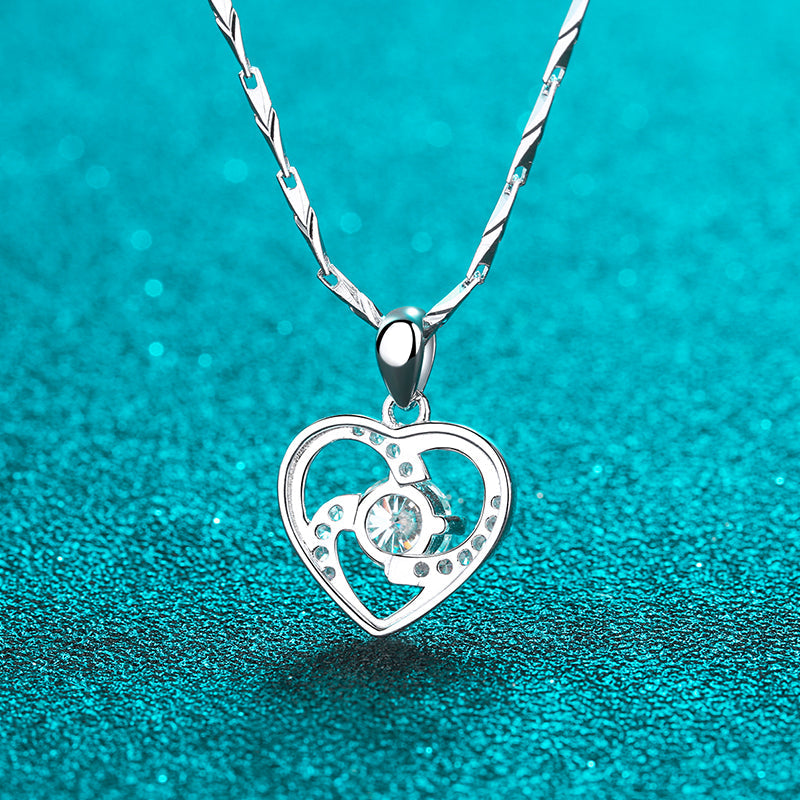 925 Sterling Silver Round Cut CZ Heart Pendant Necklace 4