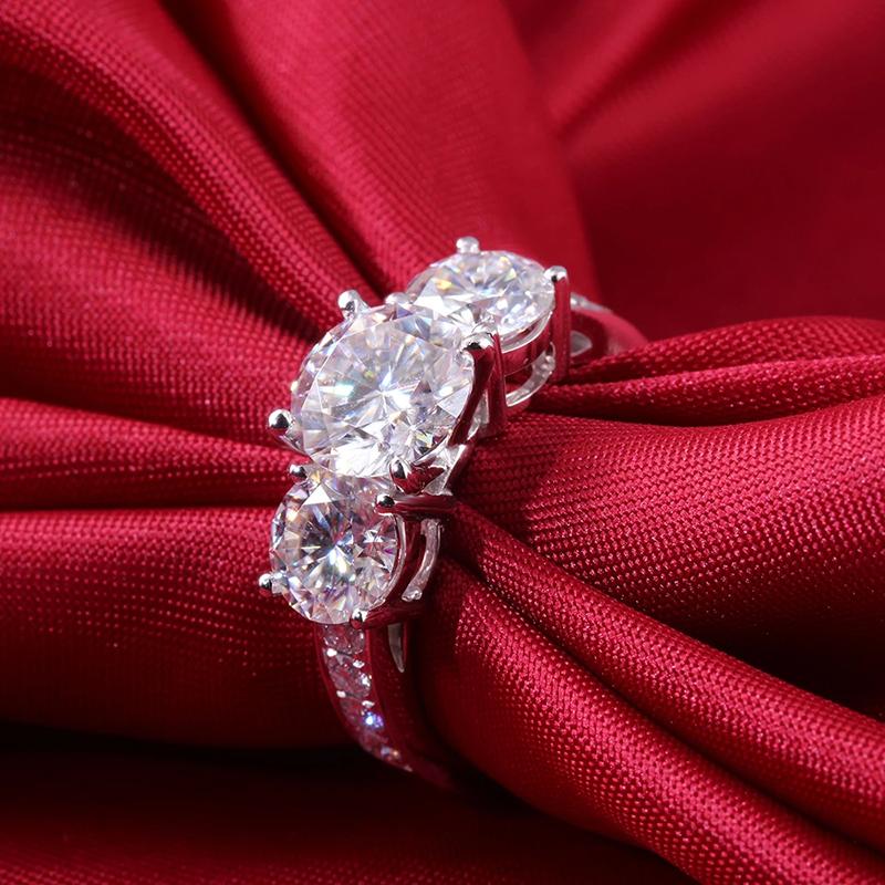 925 Sterling Silver Round Cut CZ Three Stone Ring 6