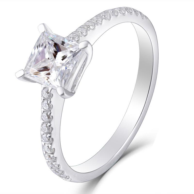 925 Sterling Silver Princess Cut CZ Classic Ring 1