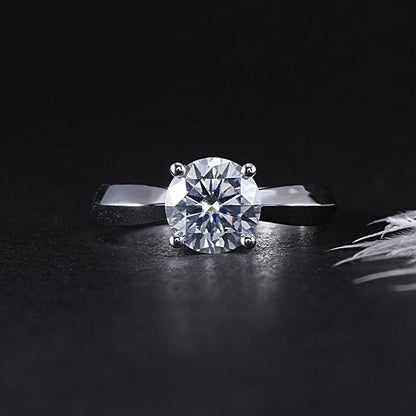 925 Sterling Silver Round Cut CZ Ring 2