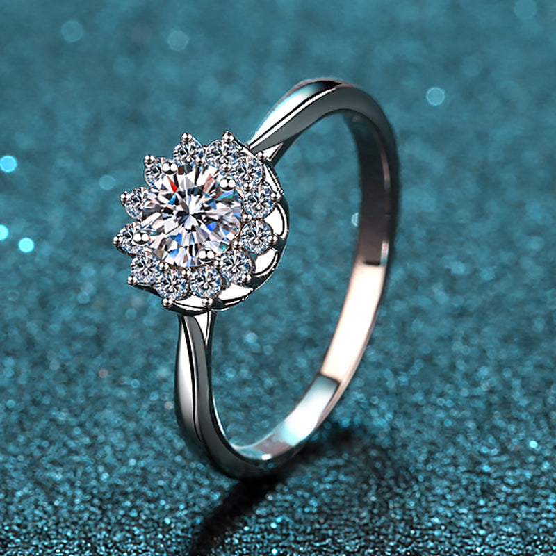 925 Sterling Silver Round Cut CZ Halo Ring 5