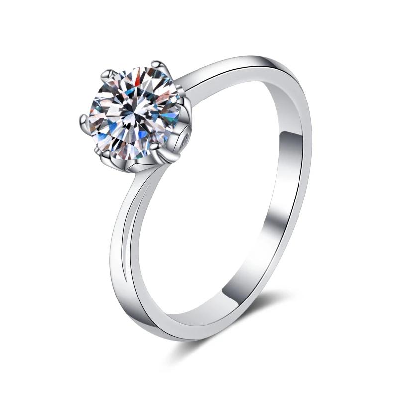 925 Sterling Silver Round Cut CZ Solitaire Ring 1