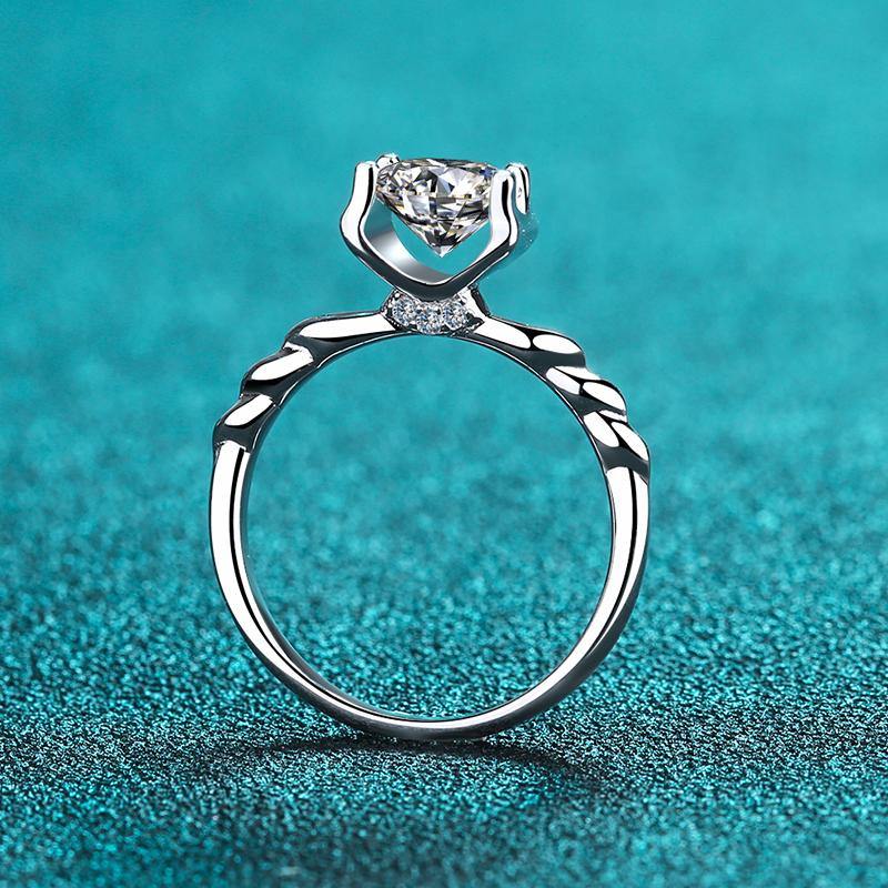 925 Sterling Silver Round Cut CZ Solitaire Ring 2