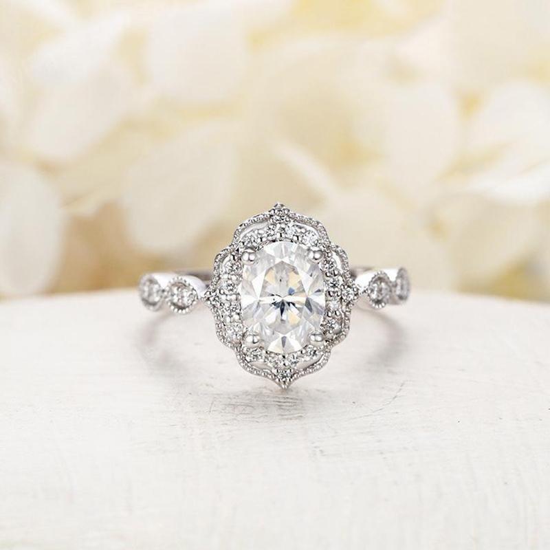 925 Sterling Silver Vintage Halo Oval Cut CZ Ring 3