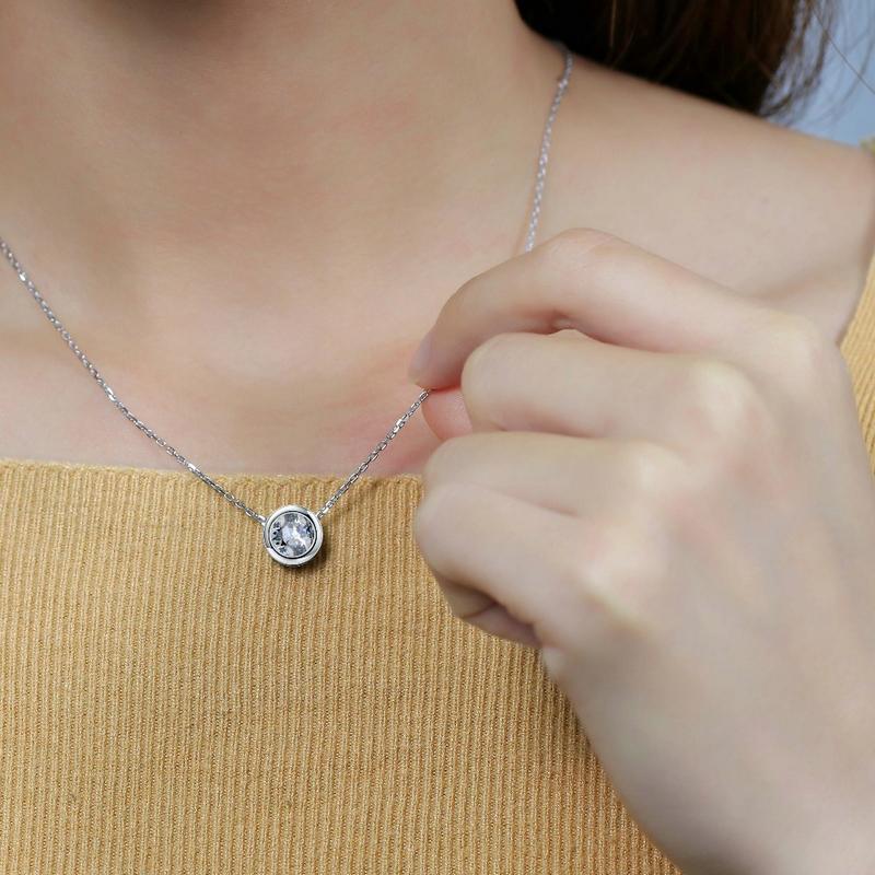 925 Sterling Silver Round Cut Color CZ Pendant Necklace 7