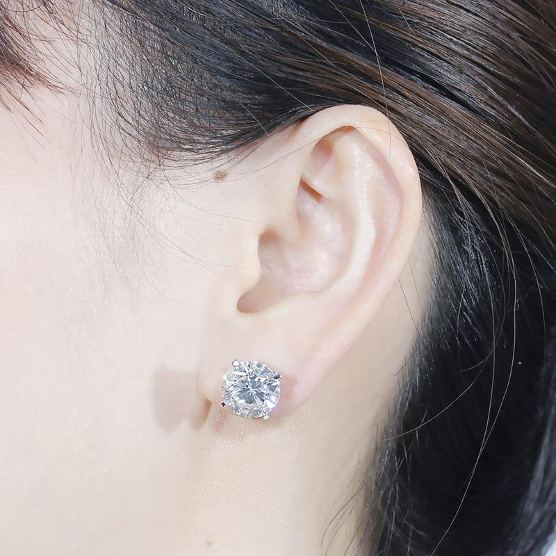 925 Sterling Silver Round Cut Cubic Zirconia Simple Stud Earrings 6