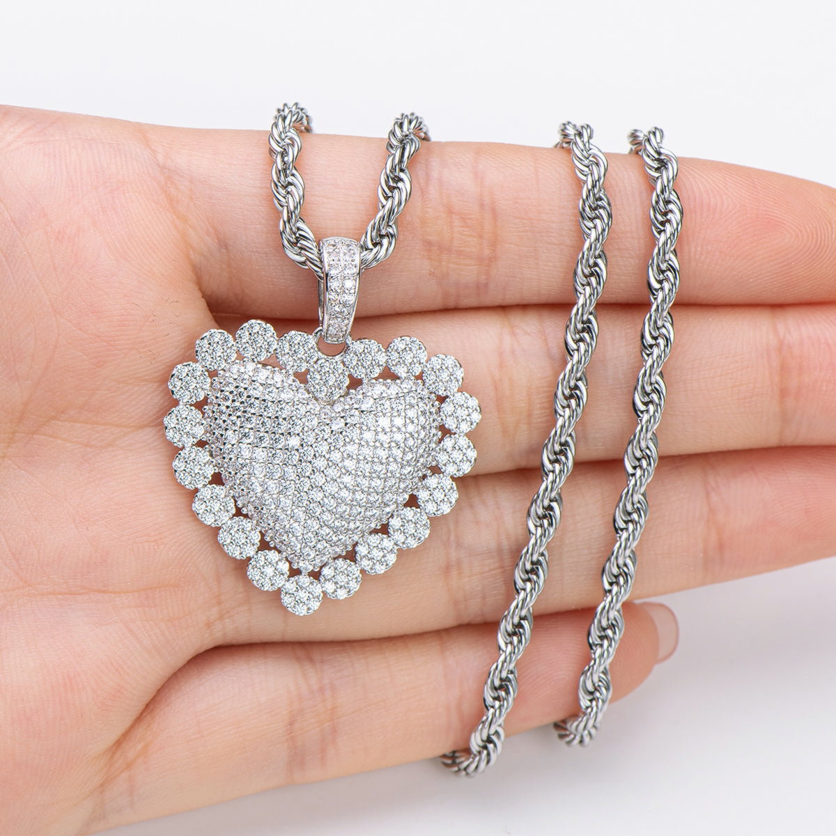 925 Sterling Silver Heart Shaped Hip Hop Created Diamond Rope Chain Pendant Necklace 20